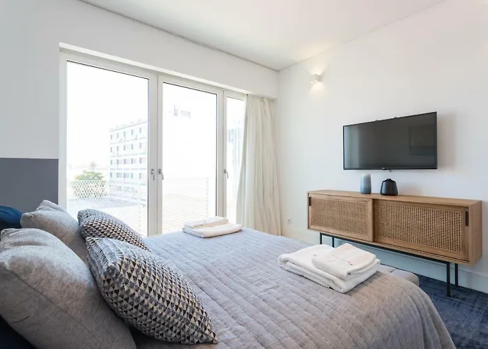 Flh Cais Sodre Modern Flat * Lisbon